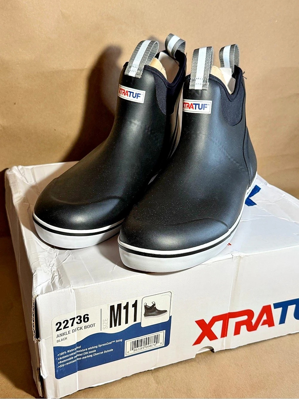 Xtratuf Men's 6" Ankle Deck Boot Black & White US 11 NWT